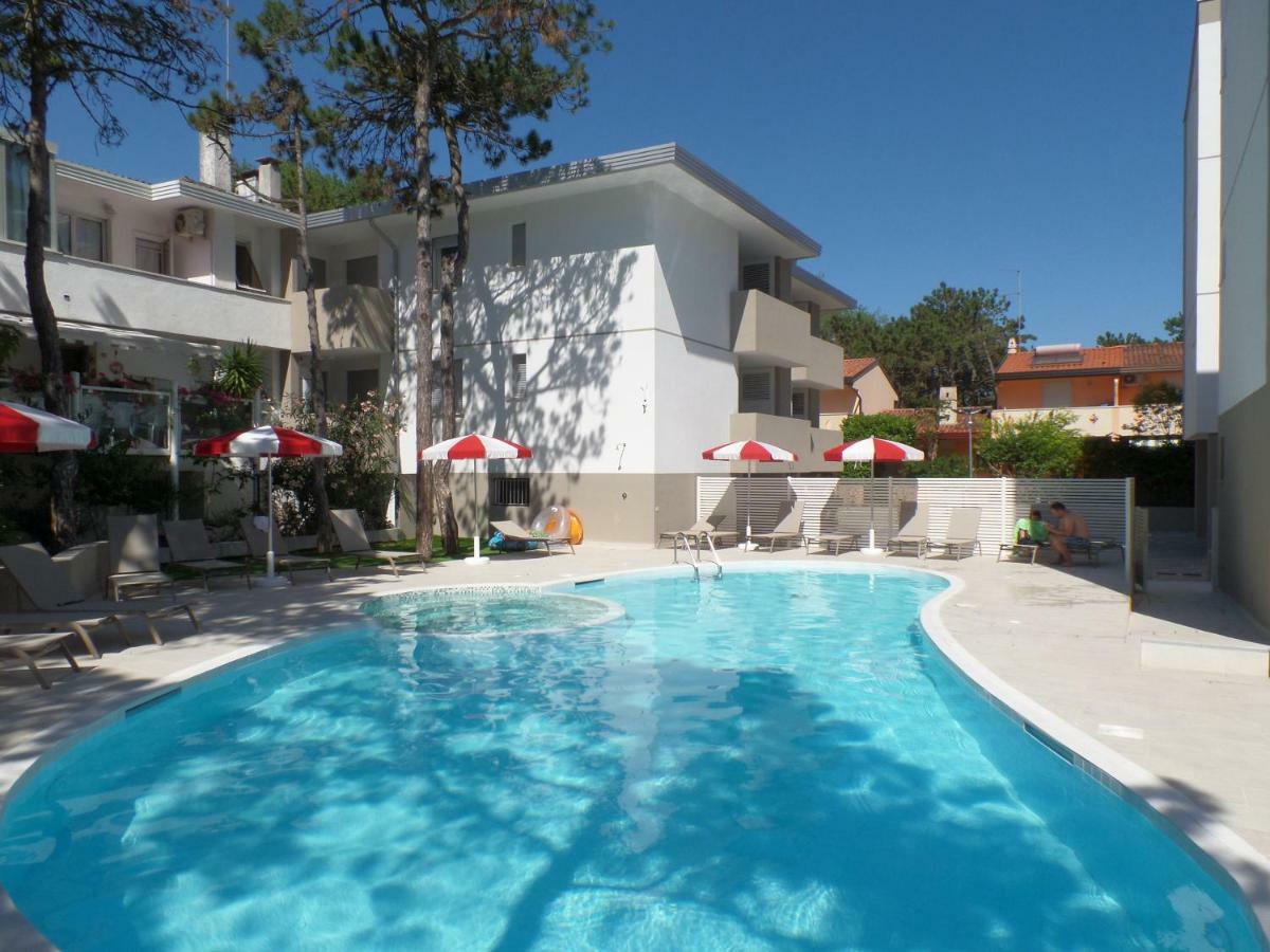 Residence Melograno Bibione Exterior photo