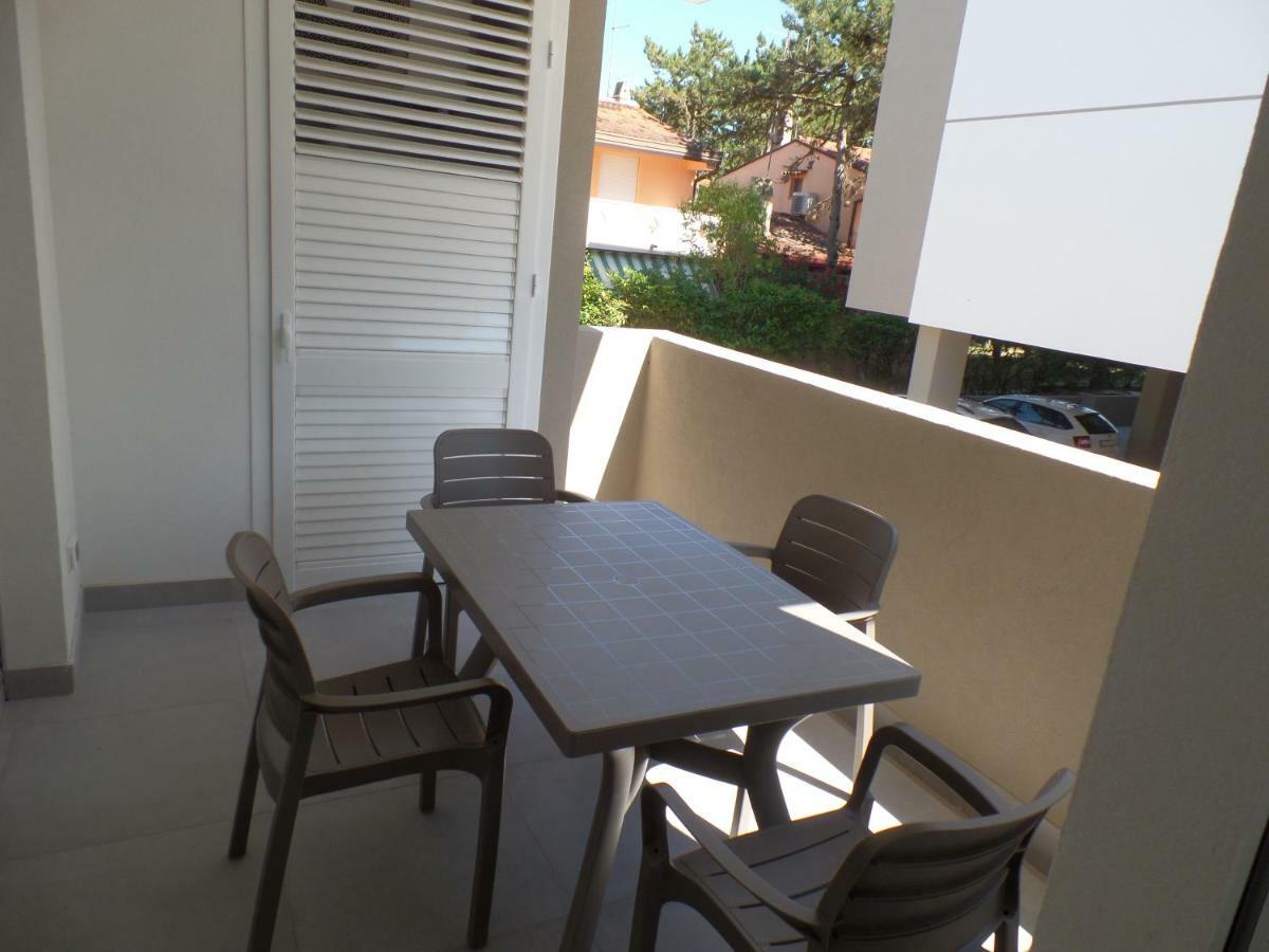 Residence Melograno Bibione Exterior photo